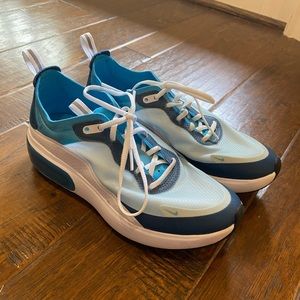 Nike Air Max Dia SE
